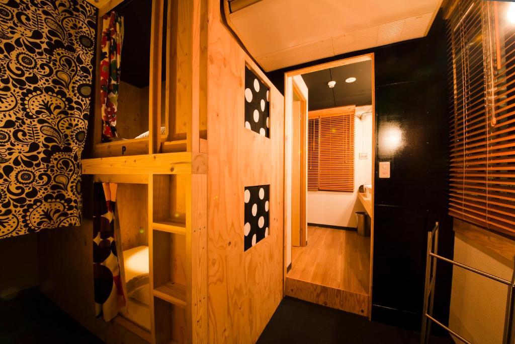 פוקואוקה Hakata Gofukumachi Hostel Takataniya חדר תמונה