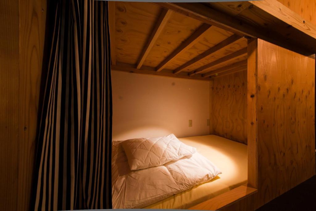 פוקואוקה Hakata Gofukumachi Hostel Takataniya חדר תמונה
