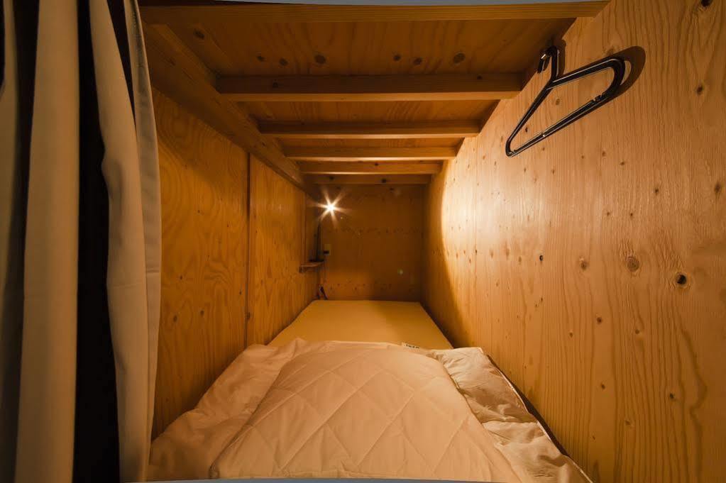 פוקואוקה Hakata Gofukumachi Hostel Takataniya מראה חיצוני תמונה